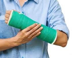 برگزاری کارگاه «آتل و گچ گیری و آشنایی با گرافی های مرتبط»