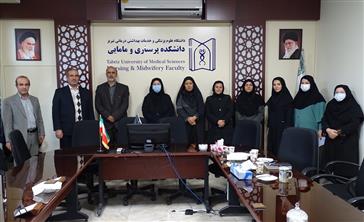 جلسه پرسش و پاسخ هیئت رئیسه دانشکده با اعضای سه گروه آموزشی پرستاری