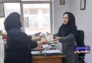 تقدیر از سرکار خانم دکتر حاجی‌زاده به مناسبت روز جهانی معلم توسط همتایاران سلامت روان دانشگاه علوم پزشکی تبریز 