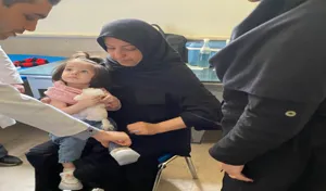 واکسیناسیون حلما دختر تبریز توسط اساتید و دانشجویان گروه سلامت جامعه دانشکده پرستاری و مامایی تبریز در اردیبهشت ماه سال 1405