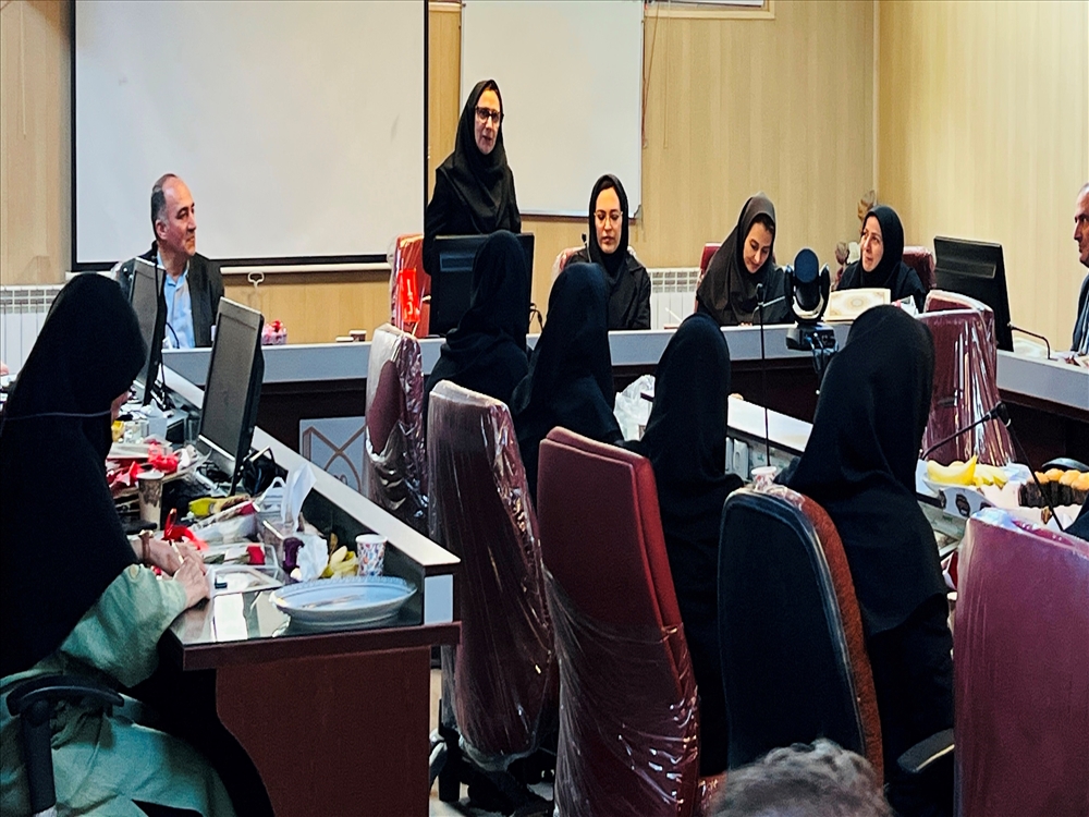 بزرگداشت روز معلم و تودیع و معارفه معاونین آموزشی 