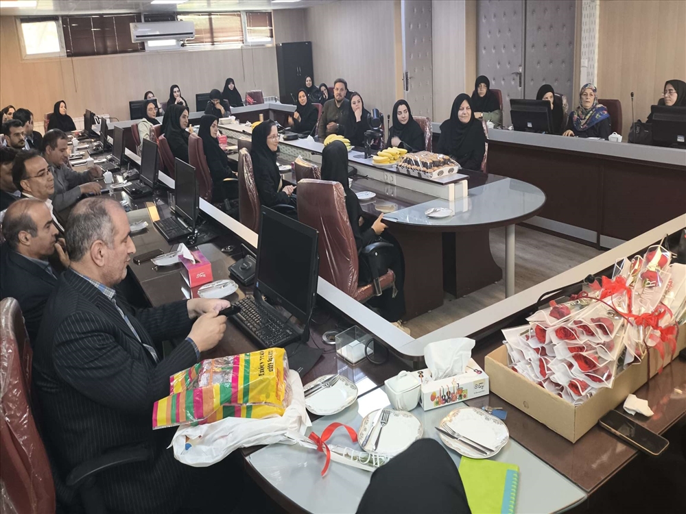 بزرگداشت روز معلم و تودیع و معارفه معاونین آموزشی 