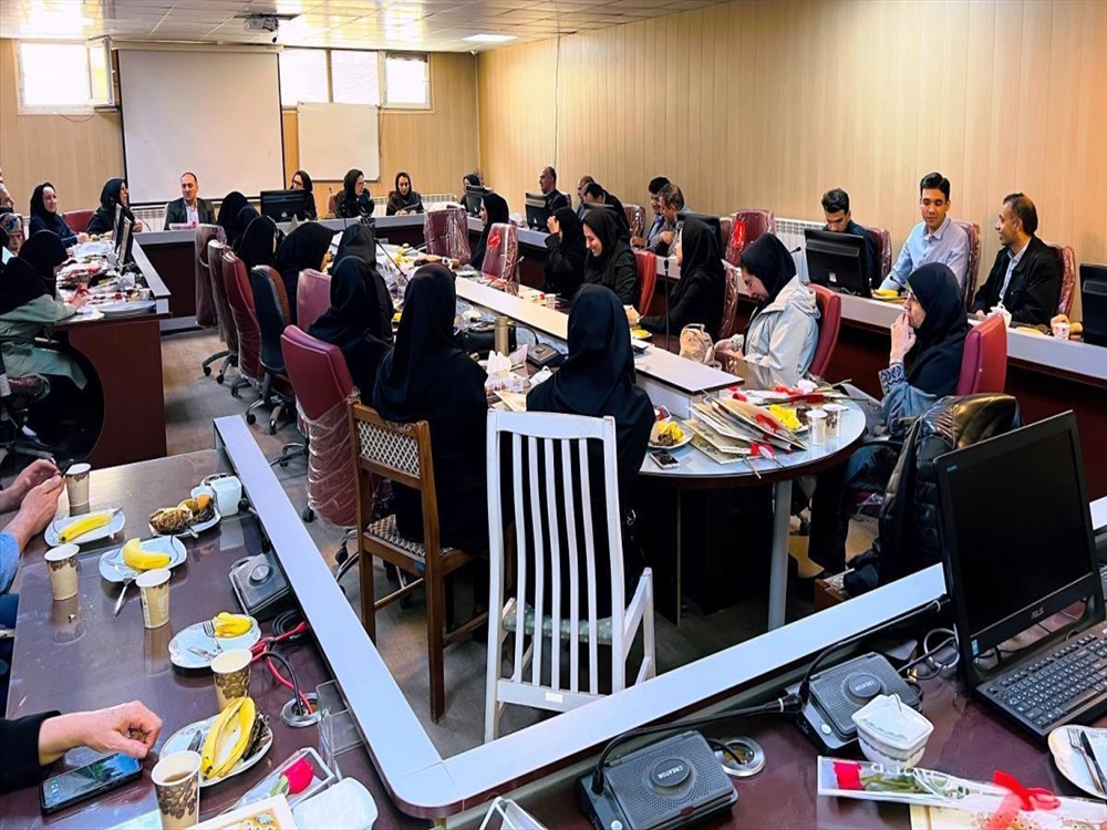 بزرگداشت روز معلم و تودیع و معارفه معاونین آموزشی 
