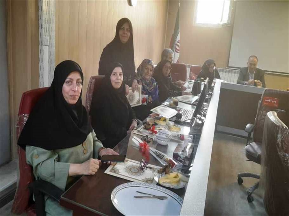 بزرگداشت روز معلم و تودیع و معارفه معاونین آموزشی 